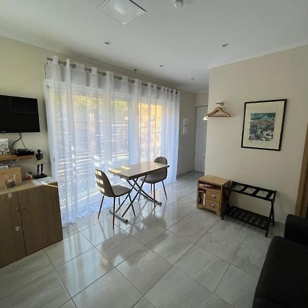 Appartement Au Calme Dans Un Espace Arbore 卢河畔图尔雷泰 外观 照片