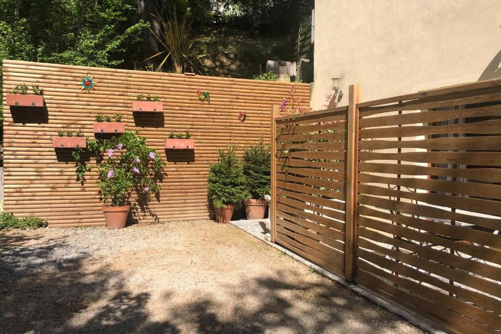 Appartement Au Calme Dans Un Espace Arbore 卢河畔图尔雷泰 外观 照片