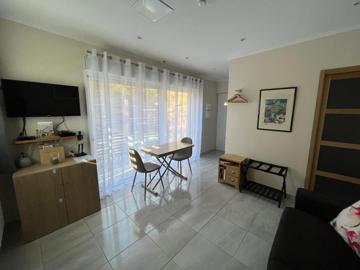 Appartement Au Calme Dans Un Espace Arbore 卢河畔图尔雷泰 外观 照片